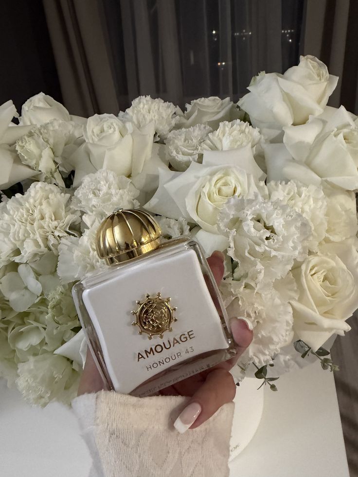 عطر (ادکلن) آمواج هانر 43 زنانه، 100 میل | Amouage Honour 43 Woman - Image 3